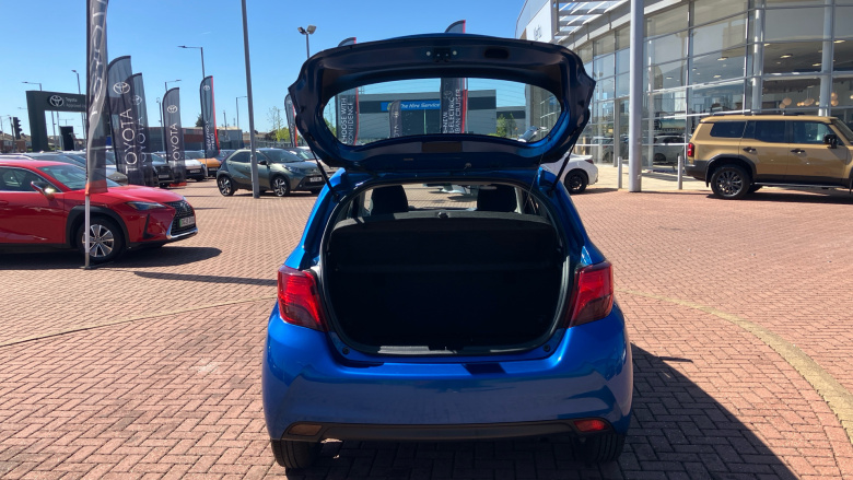 Toyota Yaris 1.33 VVT-i Icon 5dr Petrol Hatchback